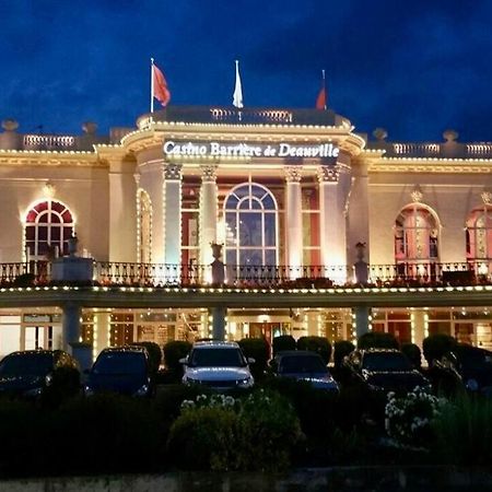 Le Camaieu Deauville Eksteriør bilde
